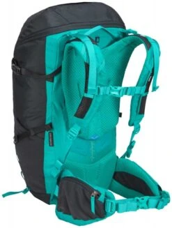 Thule AllTrail 13 Thule AllTrail -Da Segel Geschaft 3215031 w35 obsidian back 18 720x600