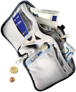 Deuter Zip Wallet RFID -Da Segel Geschaft 3262681 offen 21 720x600 1