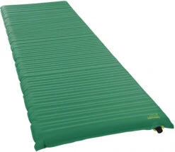 Therm-a-Rest® NeoAir® Venture™ -Da Segel Geschaft 3731961 b pine 20 720x600
